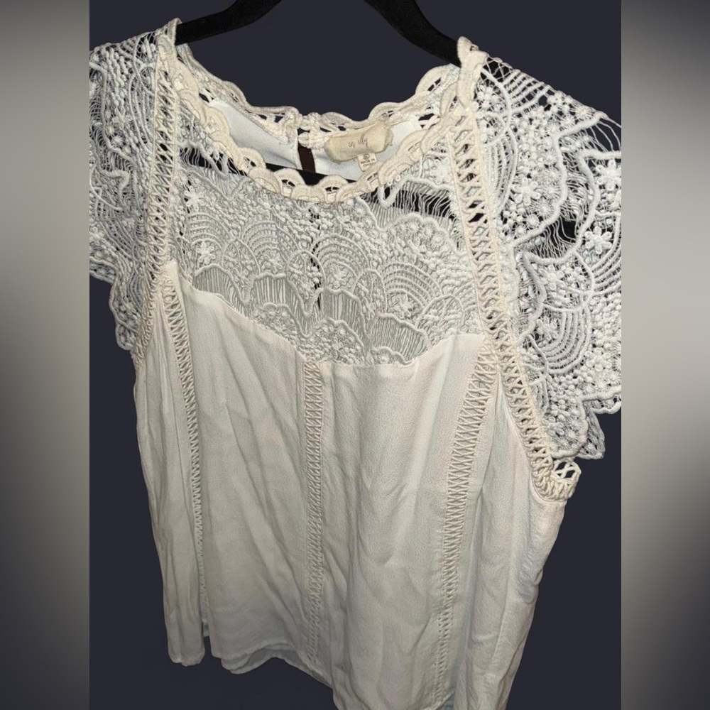 Gorgeous En Elly Size XL Eyelet Lace Cap Sleeves Women Top Blouse Ivory White - Picture 8 of 11
